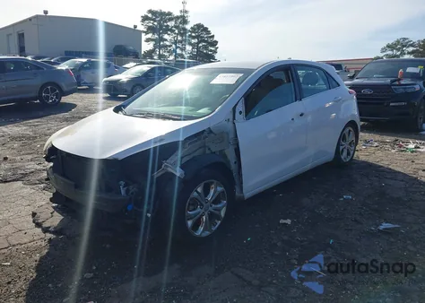 2013 Hyundai Elantra Gt z USA, uszkodzony, nr VIN KMHD35LE9DU135940